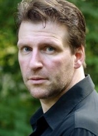 Voice actor Bublies, Dirk