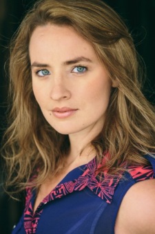 Voice actor Cravens, Sara