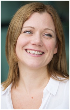 Voice actor Haseney, Tina