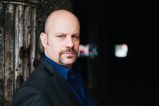 Voice actor Intorp, Christian