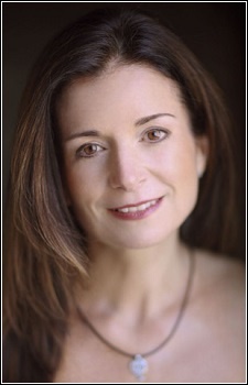 Voice actor Jaud, Janyse