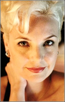 Voice actor Loewen, Jocelyne