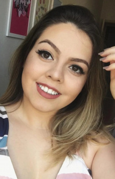 Voice actor Menezes, Bia