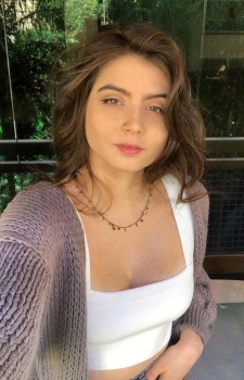 Voice actor Rivas, Colombina