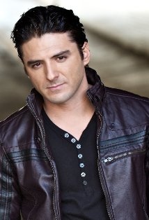 Voice actor Roye, Nicolas