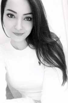 Voice actor Orphelin, Florine